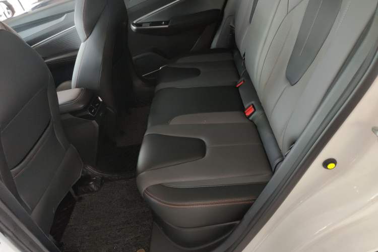 Used Geely Auto Emgrand X7 Sport 2023 Boyue COOL 1.5TD Smart Connectivity Model
