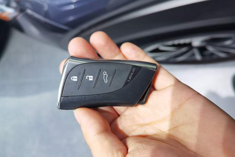 Used Lexus RZ 2023 450e All-Wheel-Drive Long-Range Version
