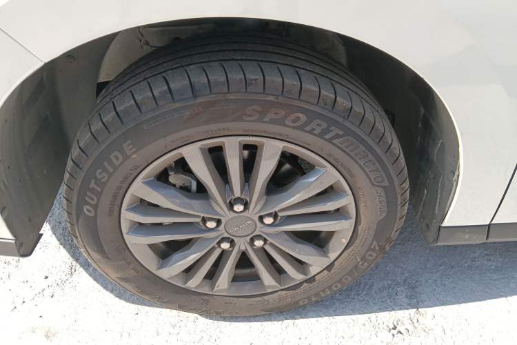 Used SAIC MAXUS G50 2022 1.5T Manual Comfort B
