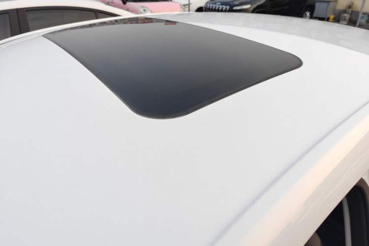 Used Roewe i5 2023 1.5L CVT Luxury Edition
