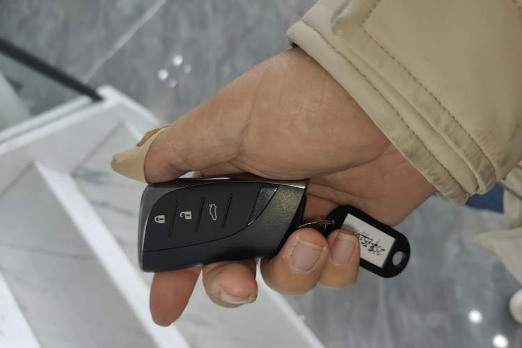 Used Lexus ES 2022 200 Excellence Edition
