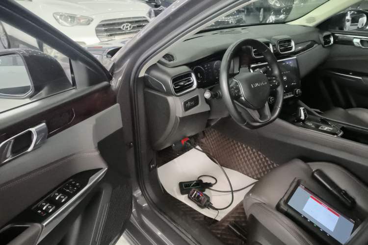 Used Lynk & Co 02 2019 High-Energy Edition 2.0T Automatic Two-Wheel Drive Zhaoban Model China VI Standard
