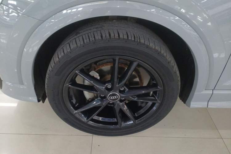 Used Audi Q2L 2022 35 TFSI Progressive Dynamic Edition