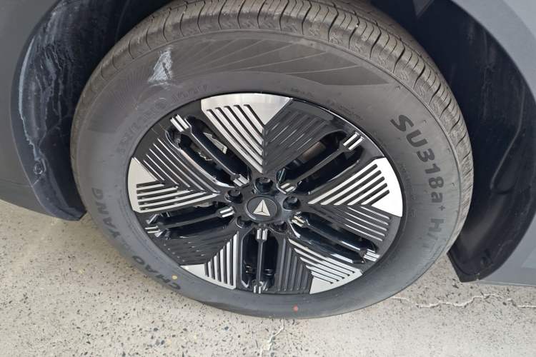 Used  S05 2024 200 Ultra Range-Extended Long-Range Version
