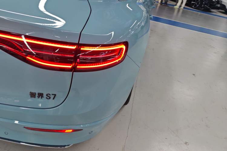 Used Hima Luxeed S7 2024 Max+ Rear-Drive Ultra-Range Intelligent Driving Edition
