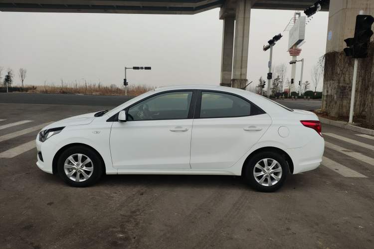 Used Hyundai Verna 2017 1.4L Manual Refreshed Version China V Standard
