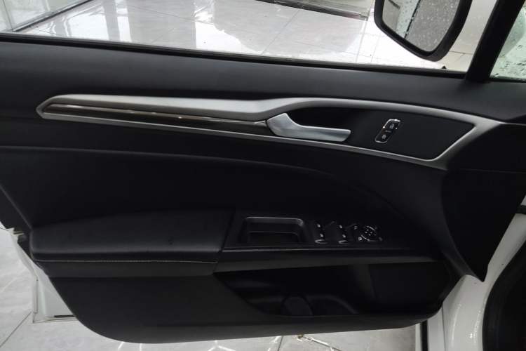 Used Ford Mondeo 2020 EcoBoost 200 Stylish Model
