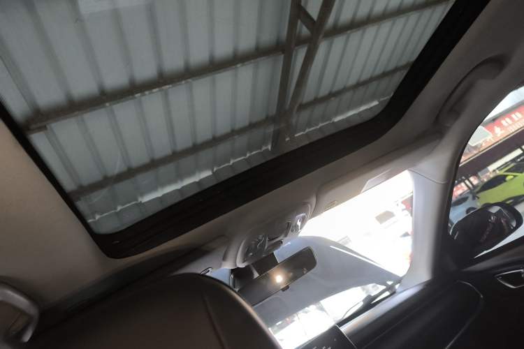 Used  Compass 2021 220T Automatic Elite Edition
