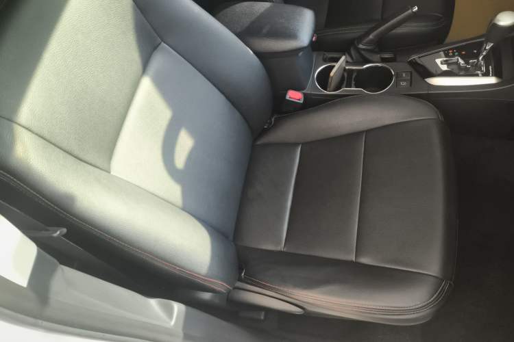 Used Toyota Corolla 2017 Revised Version 1.2T S-CVT GL-i