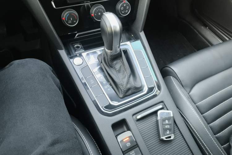 Used Volkswagen Magotan 2020 280TSI DSG Comfort Edition
