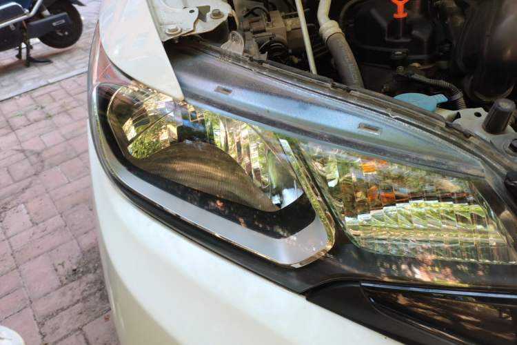 Used Honda Fit 2014 1.5L LX Manual Comfort Model
