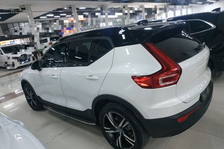 Used Volvo XC40 2021 T4 Four-Wheel Drive Smart & Sporty Edition
