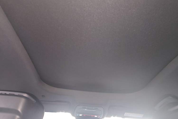 Used Ford Edge 2023 Ford Explorer L 2.0T EcoBoost E-Hybrid Two-Wheel Drive 7-Seater Fashion Edition
