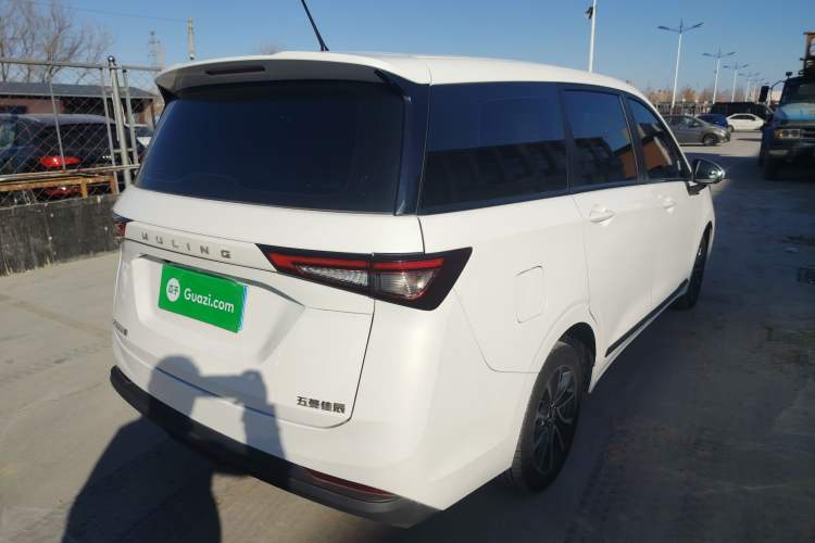 Used Wuling Jiachen 2022 1.5L Manual Enjoyment Elite Model
