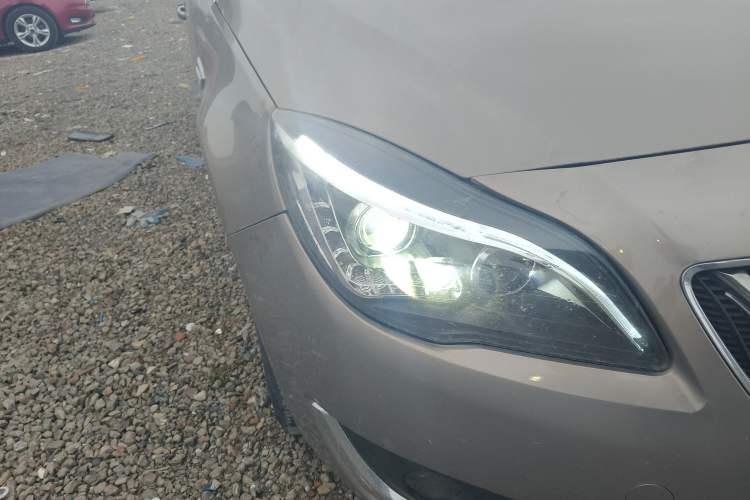 Used Buick Regal 2014 2.0L Leading Fashion Edition
