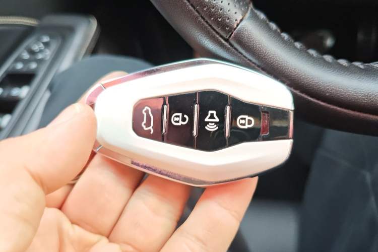 Used JETOUR X70 PLUS 2021 1.5T DCT Mountain 5-Seater
