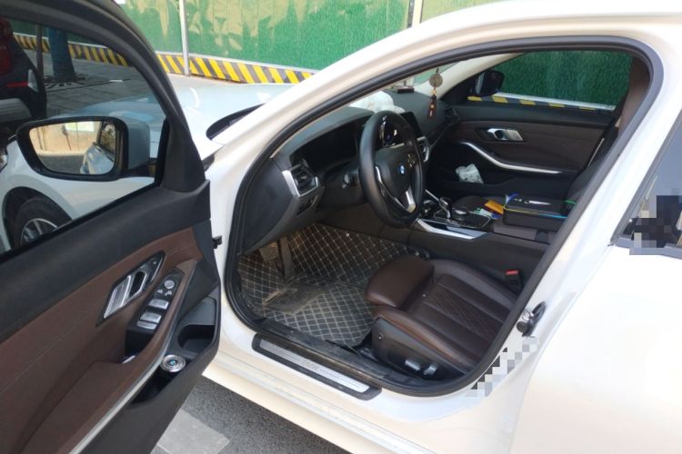 Used BMW 3 Series 2022 Updated 320i Sport Package
