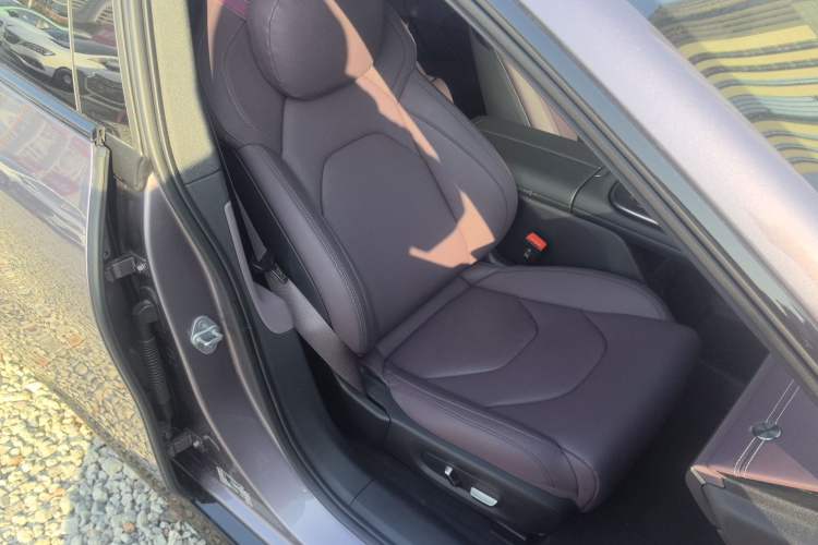 Used  SU7 2024 Rear-Drive Long-Range Intelligent Driving Version
