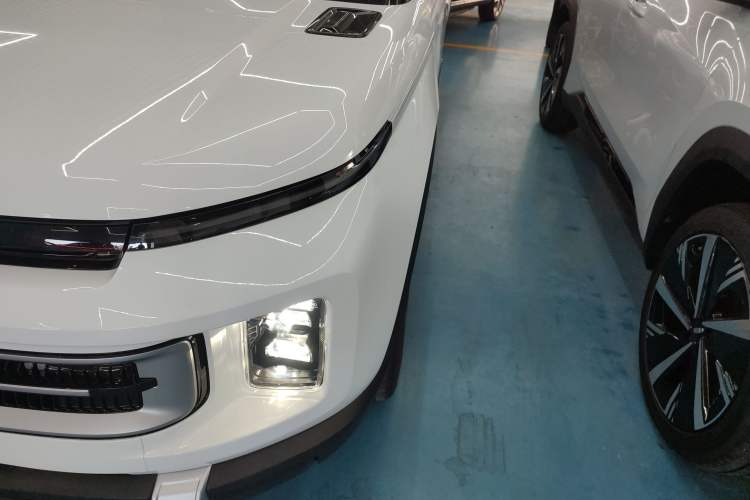 Used Geely Auto icon 2025 Linglong 1.5TD Ruyi Edition
