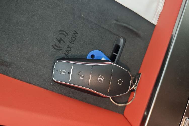 Used BYD Tang L 2025 EV 600KM All-Wheel-Drive LiDAR Flagship Model