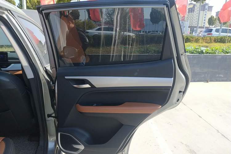 Used Geely Auto Vision X6 2020 1.4T CVT Luxury Edition