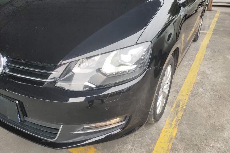 Used Volkswagen Sharan 2016 380TSI Luxury 7-Seater
