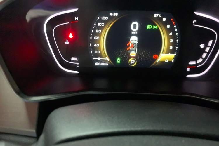 Used Geely Auto Coolray 2019 Sport Model 260T DCT Battle China V Standard
