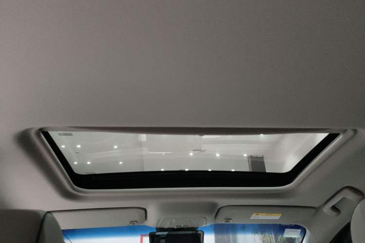 Used Buick GL8 2021 Land Cruiser Executive 652T Premium Model
