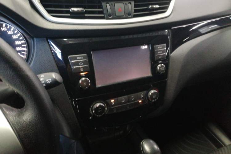 Used Nissan Qashqai 2017 2.0L CVT Smart Enjoyment Version China V Standard
