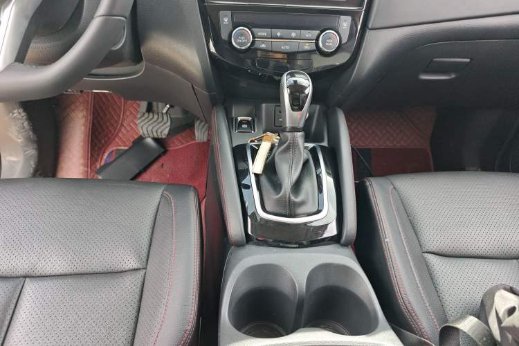 Used Nissan Qashqai 2023 Classic 2.0L CVT XV+ Leading Edition
