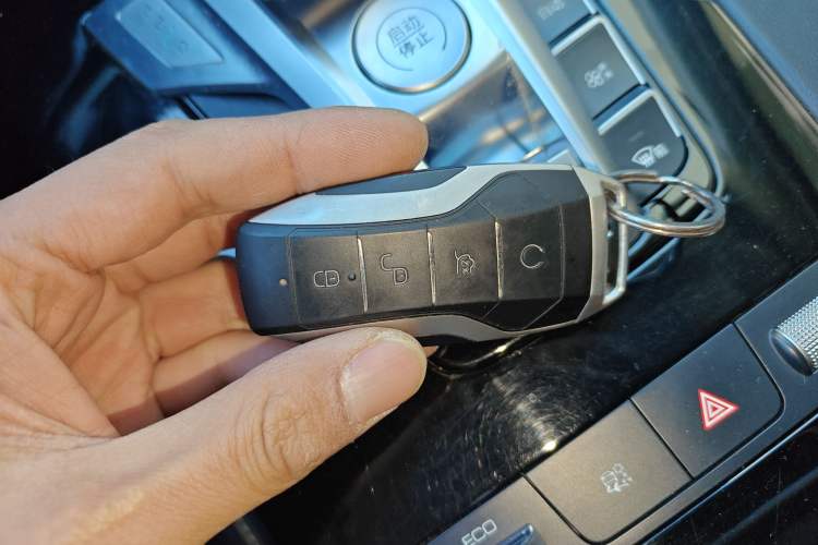 Used BYD Song Pro New Energy 2019 EV High-Power Long-Range Flagship Model
