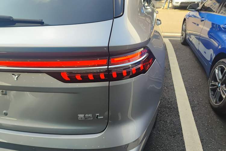 Used Geely Auto Monjaro L 2024 2.0TD High-Power Automatic Two-Wheel Drive Skyline Edition
