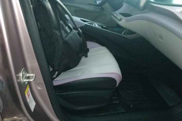 Used BYD Dolphin 2021 405 km Fashion Edition
