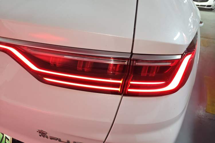 Used BYD Song PLUS New Energy 2021 EV Deluxe Model
