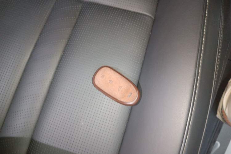 Used Li Auto ONE 2020 Extended-Range 6-Seater Version
