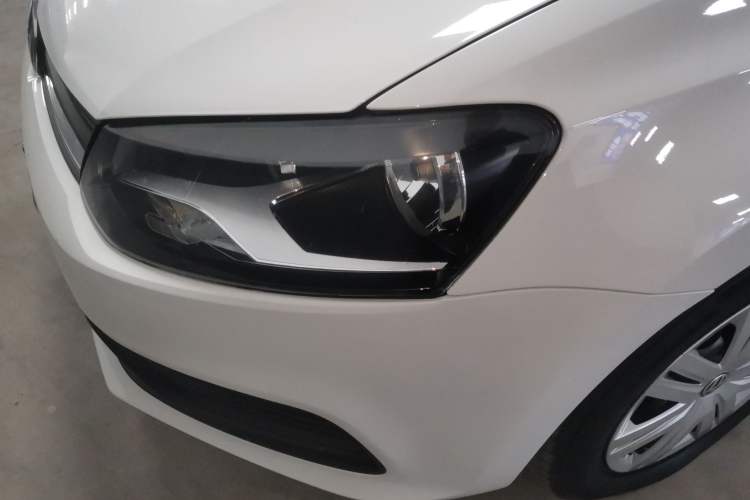 Used Volkswagen Polo 2016 1.4L Automatic Trendy Model
