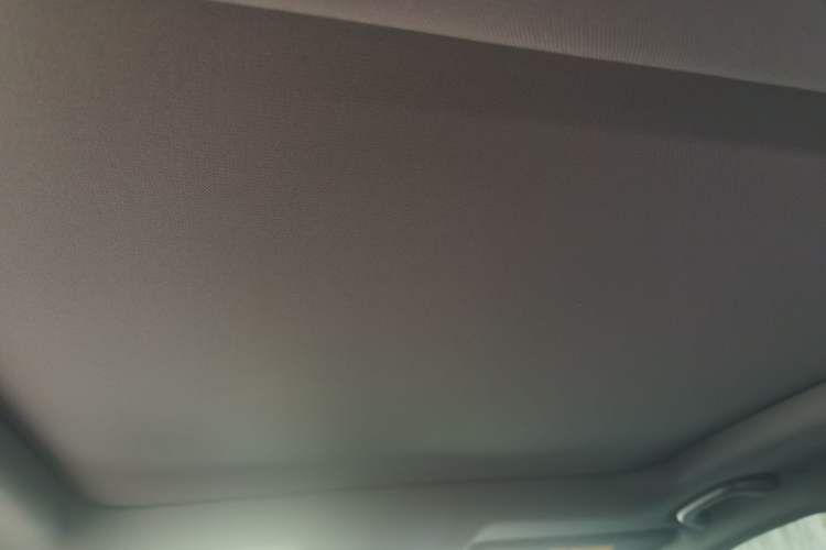 Used Changan UNI-V 2023 1.5T Prestige Model