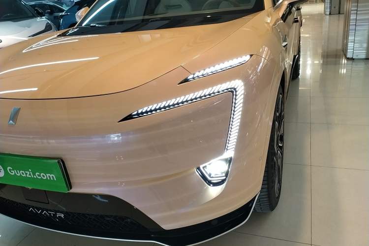 Used  11 2024 630 Rear-Wheel Drive Edition with Three Lasers
