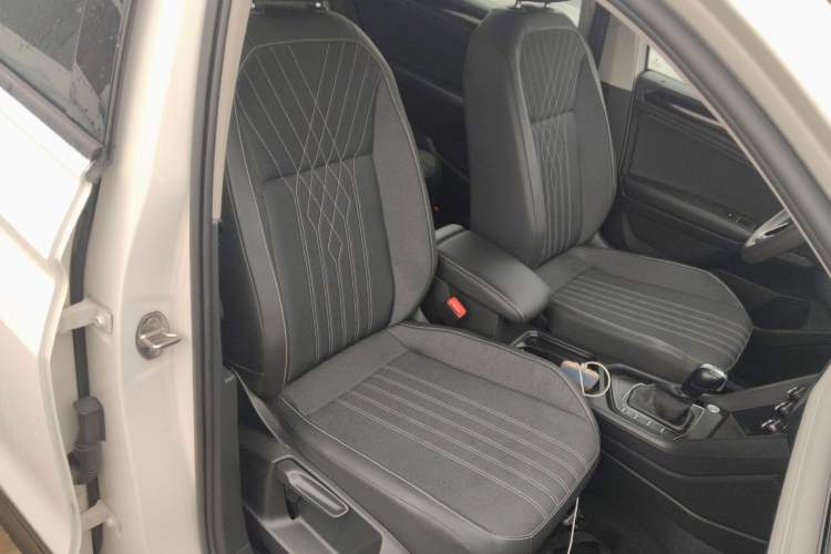 Used Volkswagen Tiguan L 2022 330TSI Automatic Two-Wheel Drive Comfort Edition