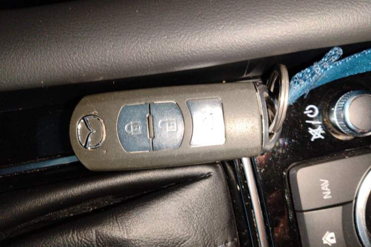 Used Mazda Atenza 2020 2.0L Blue Sky Luxury Edition
