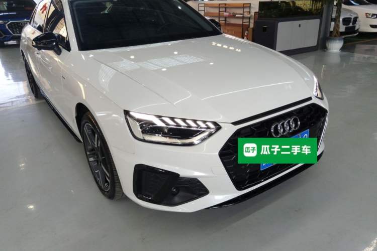 Used Audi A4L 2022 40 TFSI Luxury Dynamic Model
