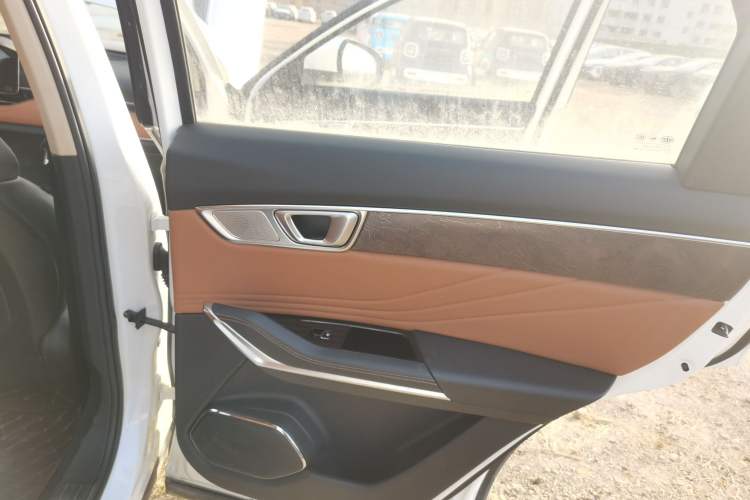 Used Bestune T99 2023 2.0T Automatic Luxury Version