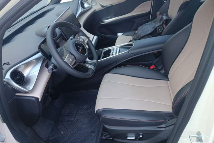 Used BYD Dolphin 2025 420km Free Edition
