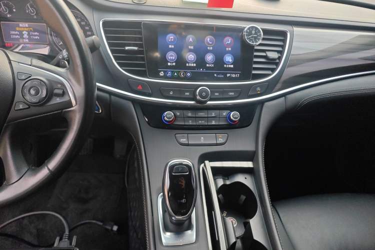 Used Buick LaCrosse 2022 652T Luxury Version
