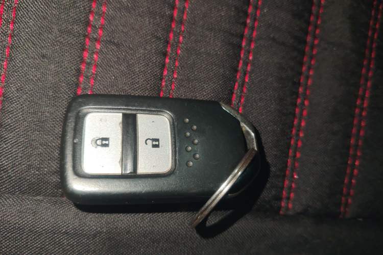 Used Honda Jade 2016 1.8L Automatic Comfort Elite Version 5 Seats
