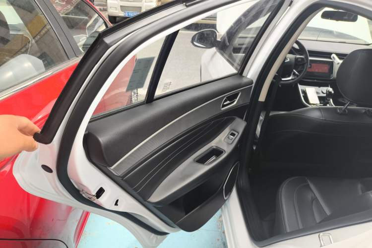 Used Chery Arrizo 5 2019 Facelifted PRO 1.5L Manual Youth Edition China VI Standard
