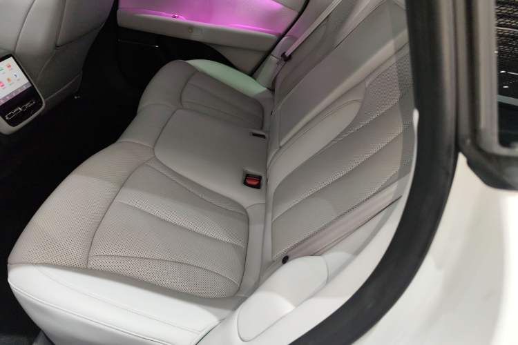 Used XPeng P7+ 2025 Ultra-Long Range Max Flagship Edition
