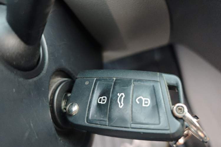 Used Skoda Octavia 2015 1.6L Automatic Yijie Edition