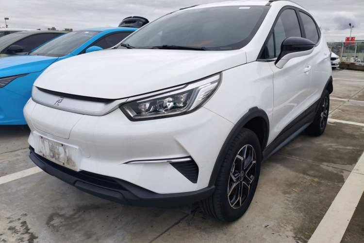 Used BYD Yuan Pro 2023 401KM Luxury Version
