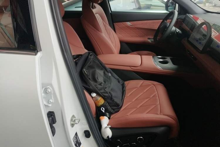 Used Changan CS75 PLUS 2025 4th Generation UItra 2.0T New Blue Whale – Smart & Powerful Version
